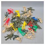 Plastic Army Men/Cowboys/Natives Lot