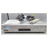 Sony Video Cassette Recorder SLV-700 w Remote