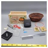 Misc lot of small items