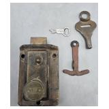 Group of Milsc - Brass Yale Door Latch, Roller