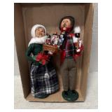 (2) Byerï¿½s Choice Carolers