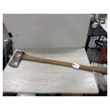 Flint Edge ï¿½Best Made Axeï¿½