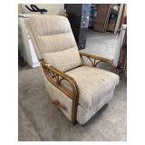 Vtg La-Z-Boy Recliner