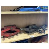 (3) Hydraulic Jacks