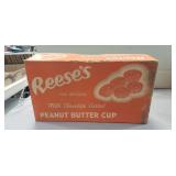 (1) Vintage Reese