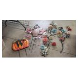(4) Assorted Metal Decorative Pieces