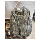 Size Large Camo Set