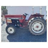 International 484 Tractor
