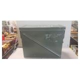 (1) Metal Ammo Box