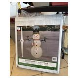 Pop Up Snowman Yard Decor