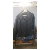 (1) Ladies Leather Coat (Size 3XL)