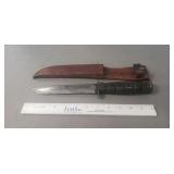 (1) KA-BAR Knife w/ Leather Sheath