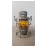 (1) Vintage Lantern w/ Amber Glass Globe (9"