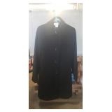 (1) Ladies Coat (Size 14)