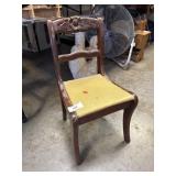 Vtg Youth Chair