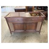Magnavox Console Stereo & Turn Table