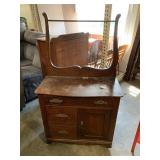 Vintage Solid Wood Dry Sink Vintage Solid Wood Dry Sink