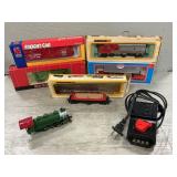 (6) Assorted Model Train Cars/Locomotives (6) Assorted Model Train Cars/Locomotives