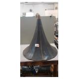 (1) Vintage Metal Phonograph Horn (24") (1) Vintage Metal Phonograph Horn (24")