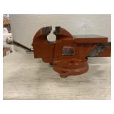 Olympia 5� Bench Vise Olympia 5� Bench Vise