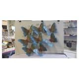 Metal Wall Art (Approximately 24" Diameter)