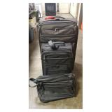 Samsonite Three Piece Luggage Set:(Largest Piece