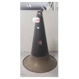 (1) Vintage Metal Phonograph Horn (19" Long)