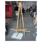 Easel