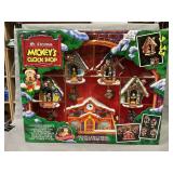 NIB Mr. Christmas Mickeyï¿½s Lighted Singing Clock