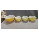(4) Assorted Vintage Pyrex Bowls (Three 5.5"