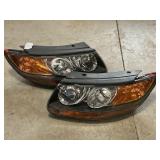 Pair Of 2007-2012 Hyundai Santa Fe Headlight