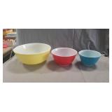 (3) Assorted Vintage Pyrex Bowls (5.5", 7" & 10")