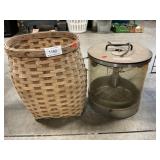 Vintage Incubator, Trapperï¿½s Basket