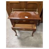 Superior Furniture Co End Table