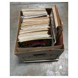 Box Lot Of Country Handcrafts, Quilterï¿½s