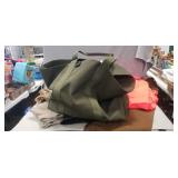 Canvas Tote-Bag w/ Assorted Items, Men