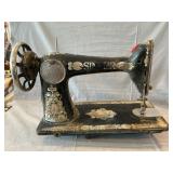 Antiqu Singer Sewing Machine