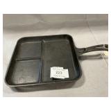 Wagner Cast Iron Bacon & Eggs Divided Skillet