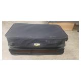 (1) IZZO Golf Trunk Locker (24"ï¿½14"ï¿½10")