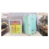 (1) Vintage 1965 Barbie Doll Case & (1) Vintage