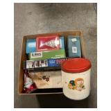 Box Lot With Condiment Set, Christmas, Housewares