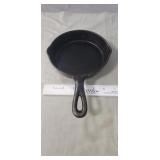 (1) Vintage Wagner Ware Cast Iron Skillet