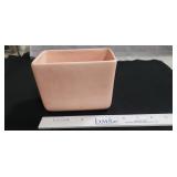 (1) Vintage McCoy Pottery Planter