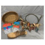 Wilton Christmas Ornaments, Wooden Shoe Form and