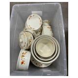 Tote Full Of Hall Autumn Leaf Dinnerware