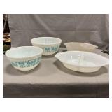 Pyrex Amish Butter Print Mixing Bowls, Fire King