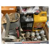 Lot With Ball Hitch Mounts, Hydraulic Jack