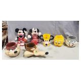 (5) Assorted Vintage Cartoon Plastic Drinking