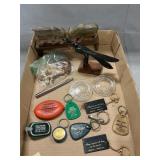 Stone Animals, Advertising Tetescoping Pointer