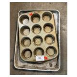 (7) Metal Trays, (5) Muffin Tins